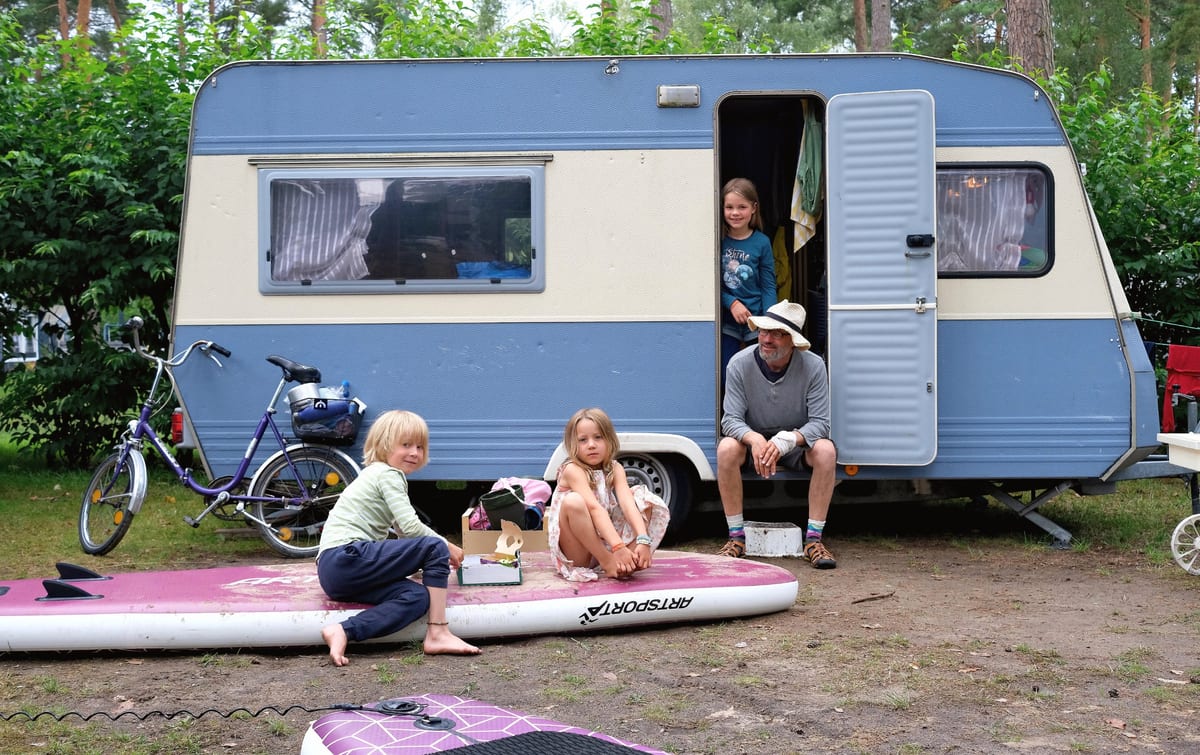 Seen, Stille, Sommerglück: Warum Camping in Deutschland 2026 gewinnt